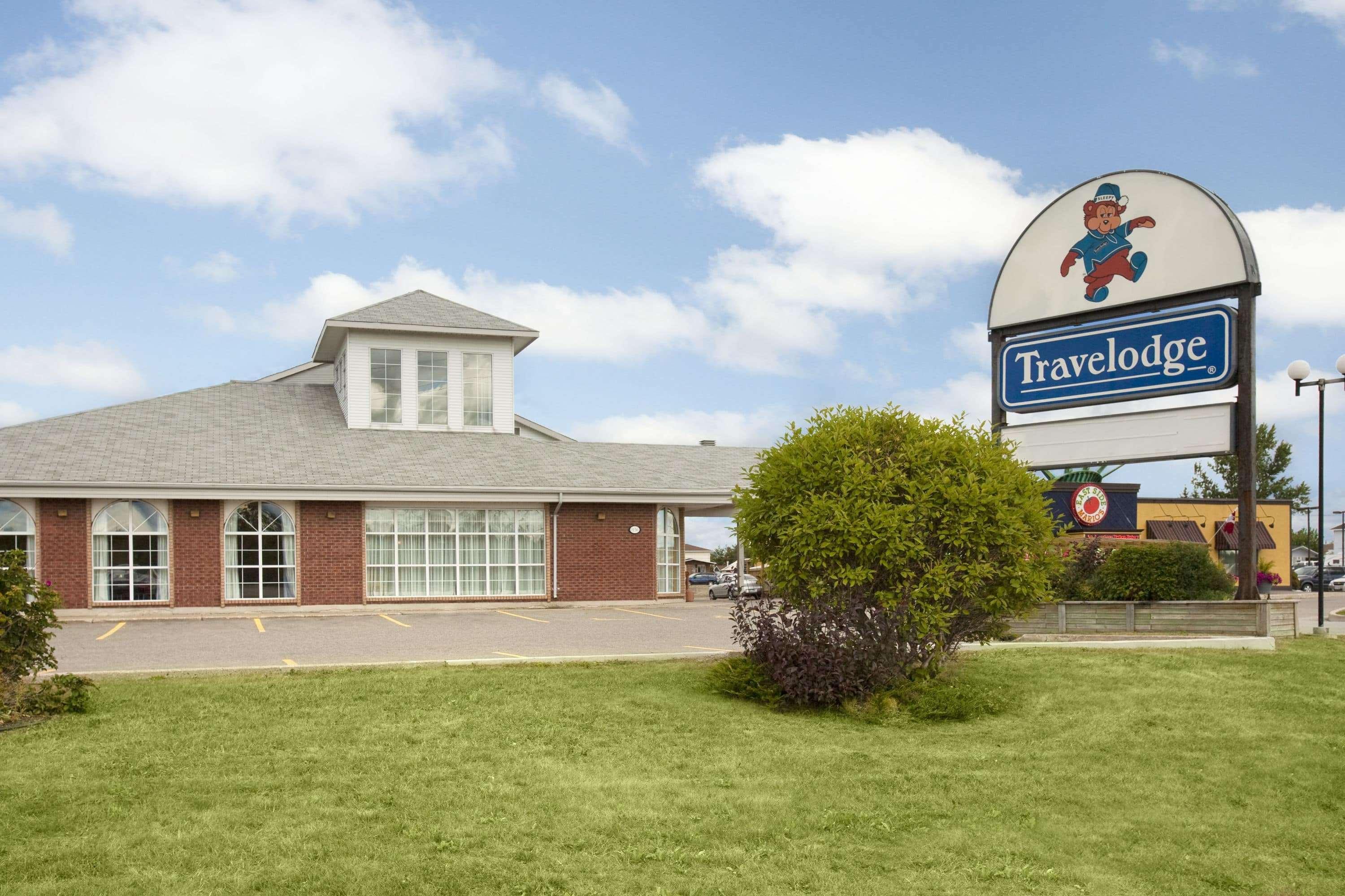 Travelodge By Wyndham Timmins Exteriér fotografie